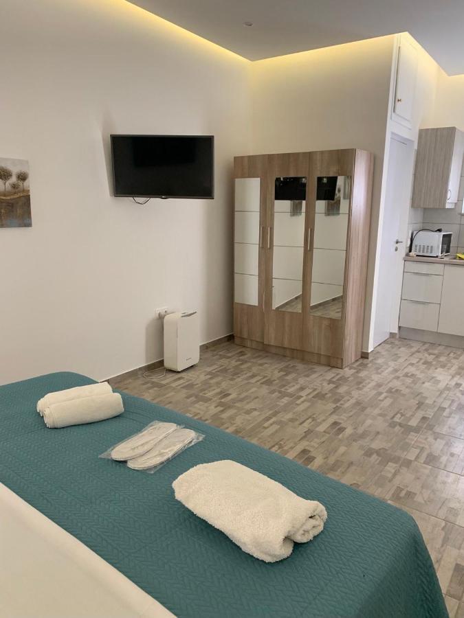 דירות Santorini Studio For 2 Person In Athens Near Sea& Center מראה חיצוני תמונה