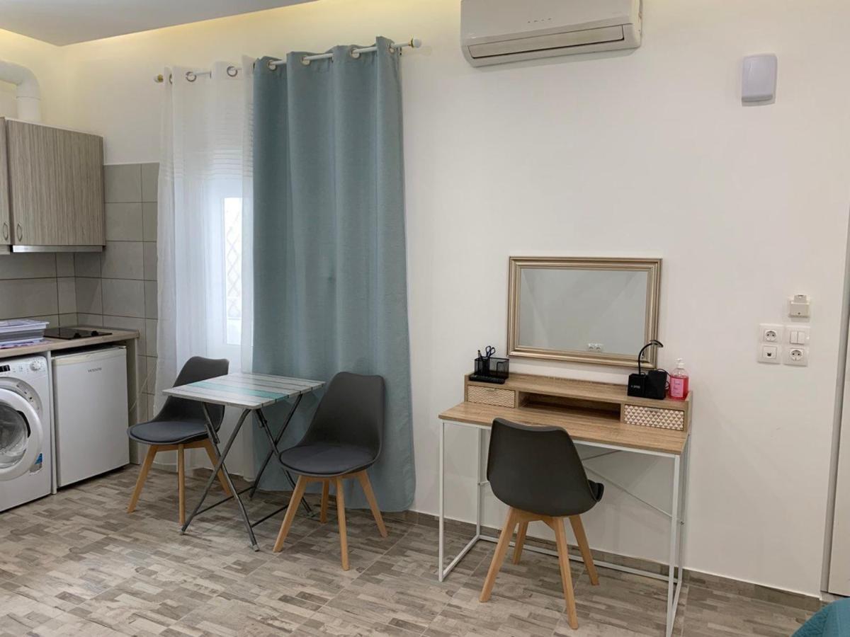 דירות Santorini Studio For 2 Person In Athens Near Sea& Center מראה חיצוני תמונה